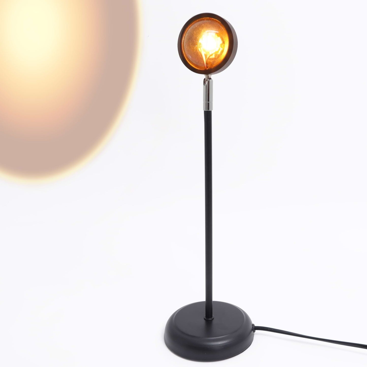 urban outfitters light